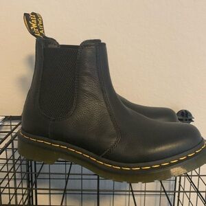 Doc Martens Chelsea boot